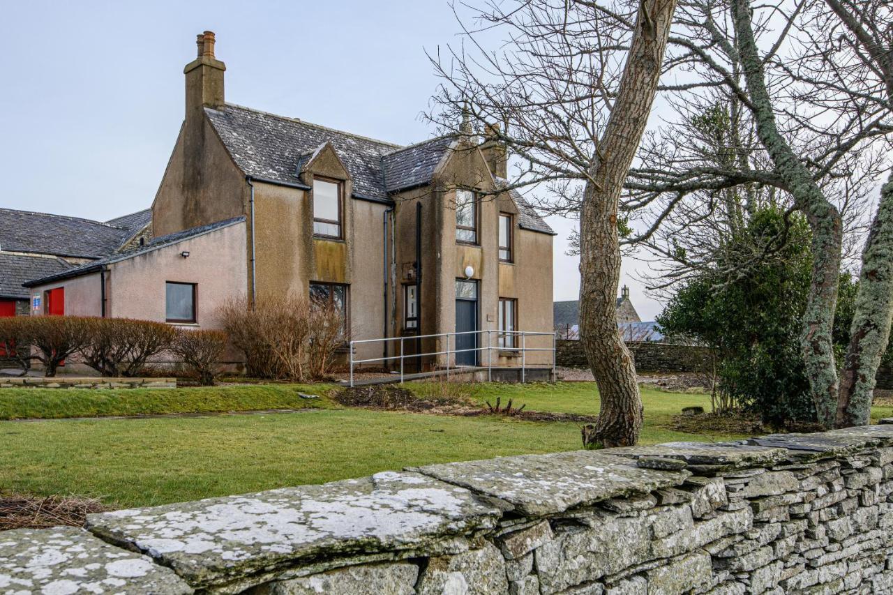 The School House Hotel Lybster Exterior photo